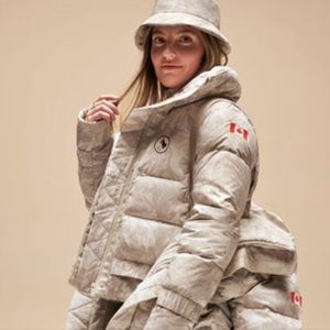 Lululemon COC Closing Ceremony White Puffer Jacket - Never worn, tags on